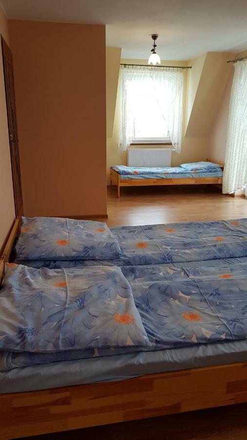 Pokoje Goscinne U Halinki Zab Eksteriør billede